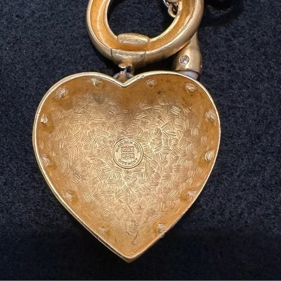 Givenchy Vintage Brushed Gold Puffy Heart Toggle Necklace with Pearl and Crystal - Picture 11 of 12